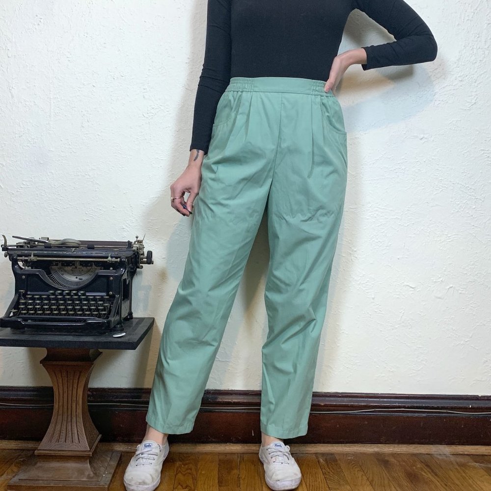 Karen Scott vintage 80s light sage green elastic waist trousers